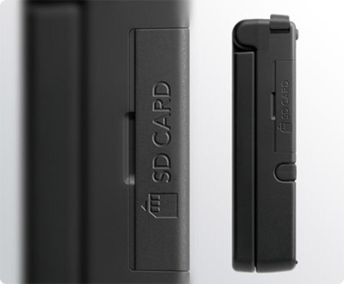 Arriva DSi, la nuova console Nintendo - 
