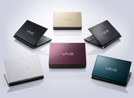 Il monopolio di iMac? Sony risponde per le rime con il Vaio Serie JS1!