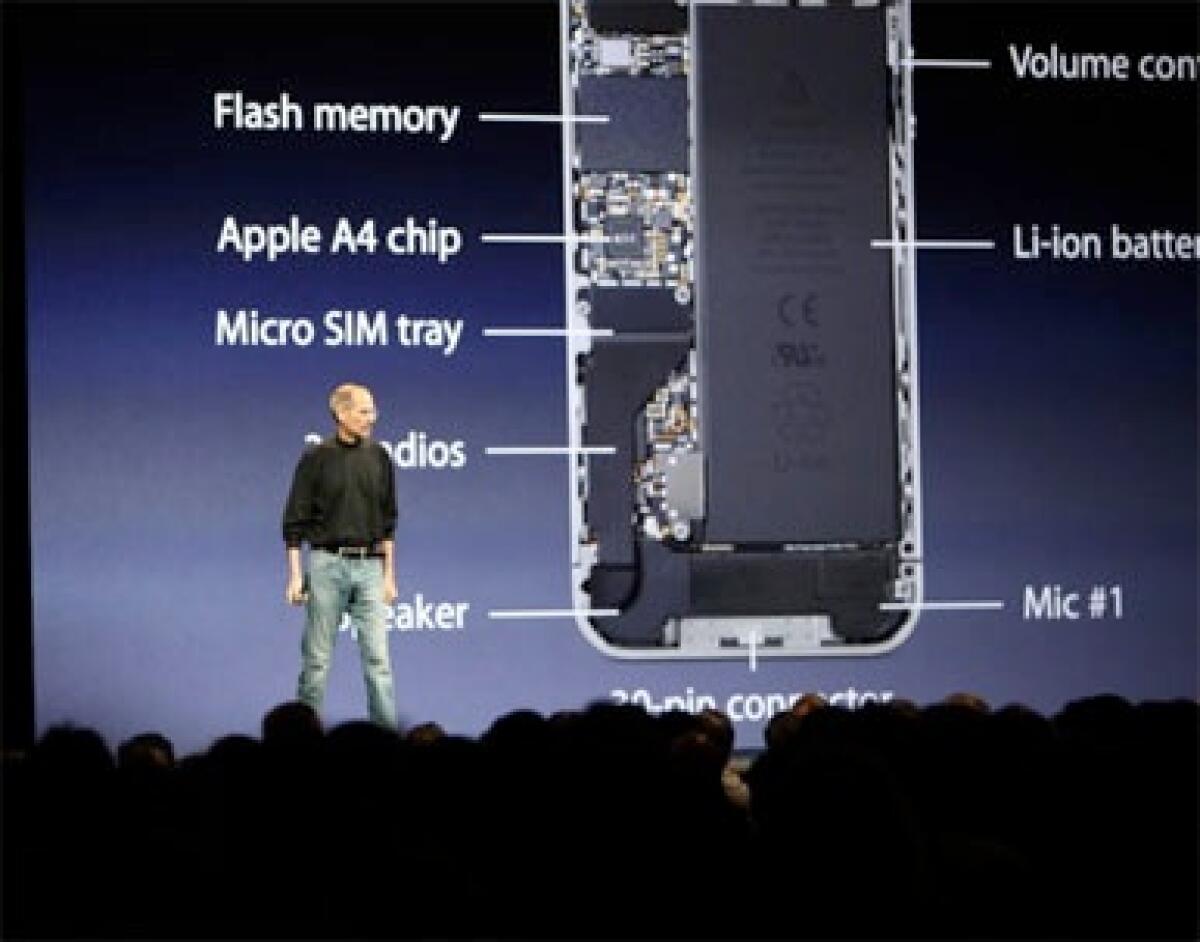 iPhone 4: nuovo chip A4 - 