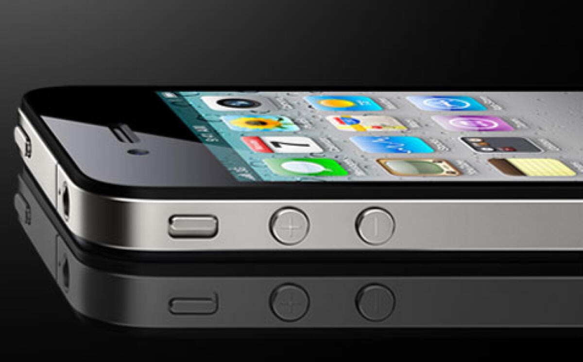 iPhone 4 caratteristiche tecniche: rete,connettivita', localizzazione, colori, display - 