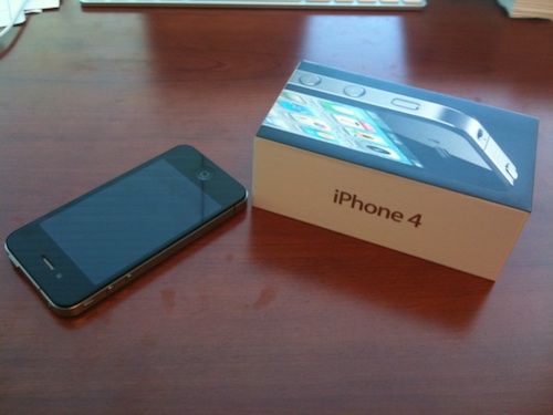 iPhone 4: consegnati i primi negli Usa