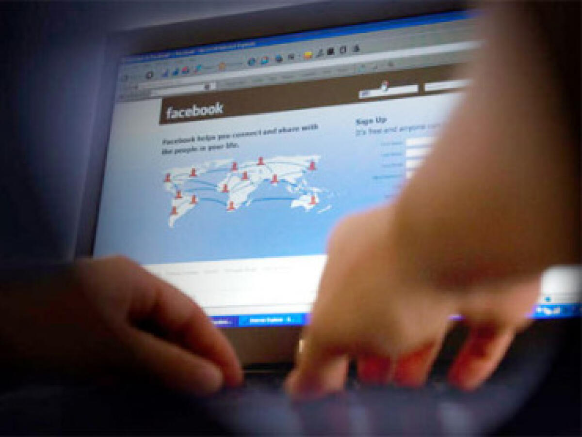 Facebook e Panic Button - 