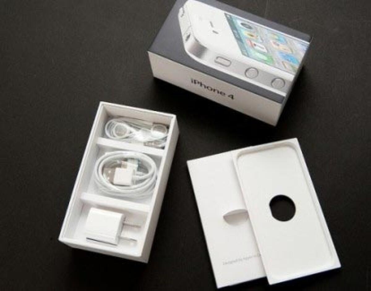 Ancora iPhone 4 bianco: immagini scatola e device - 