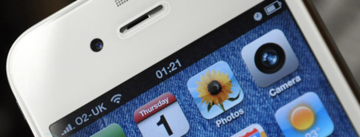 Apple ammette in iPhone 4 un problema software - 