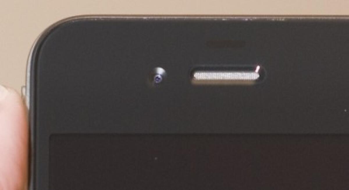 Pronti nuovi iPhone 4 per sostituire i difettosi? - 