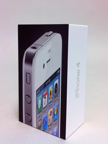 Ancora iPhone 4 bianco: immagini scatola e device