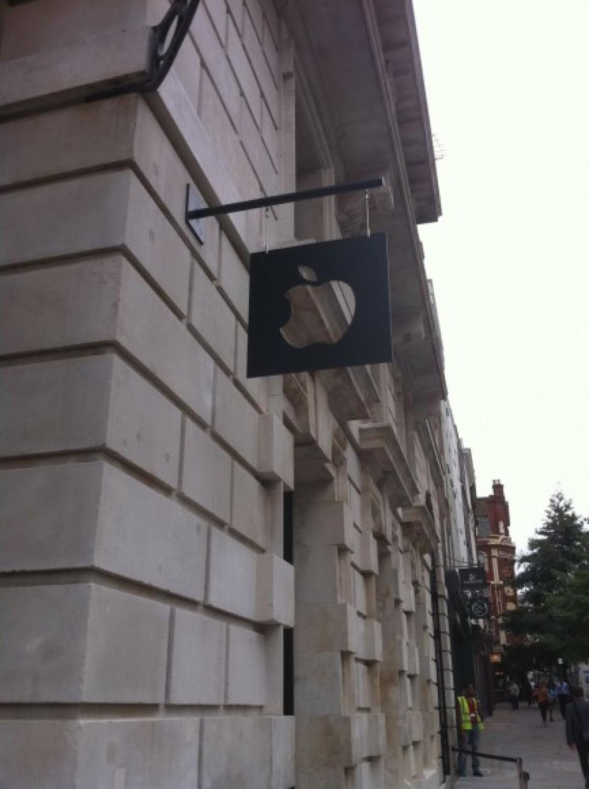 Nuovo Covent Garden Retail Store: galleria fotografica - 