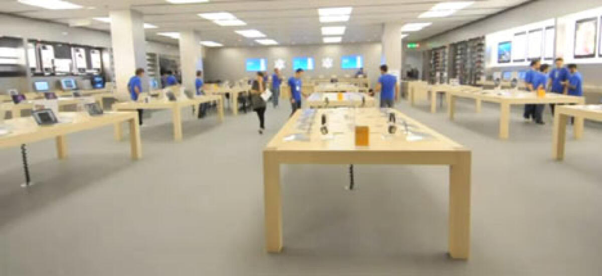 Nuovo Apple Store di Grugliasco: due filmati dell'inaugurazione. - 