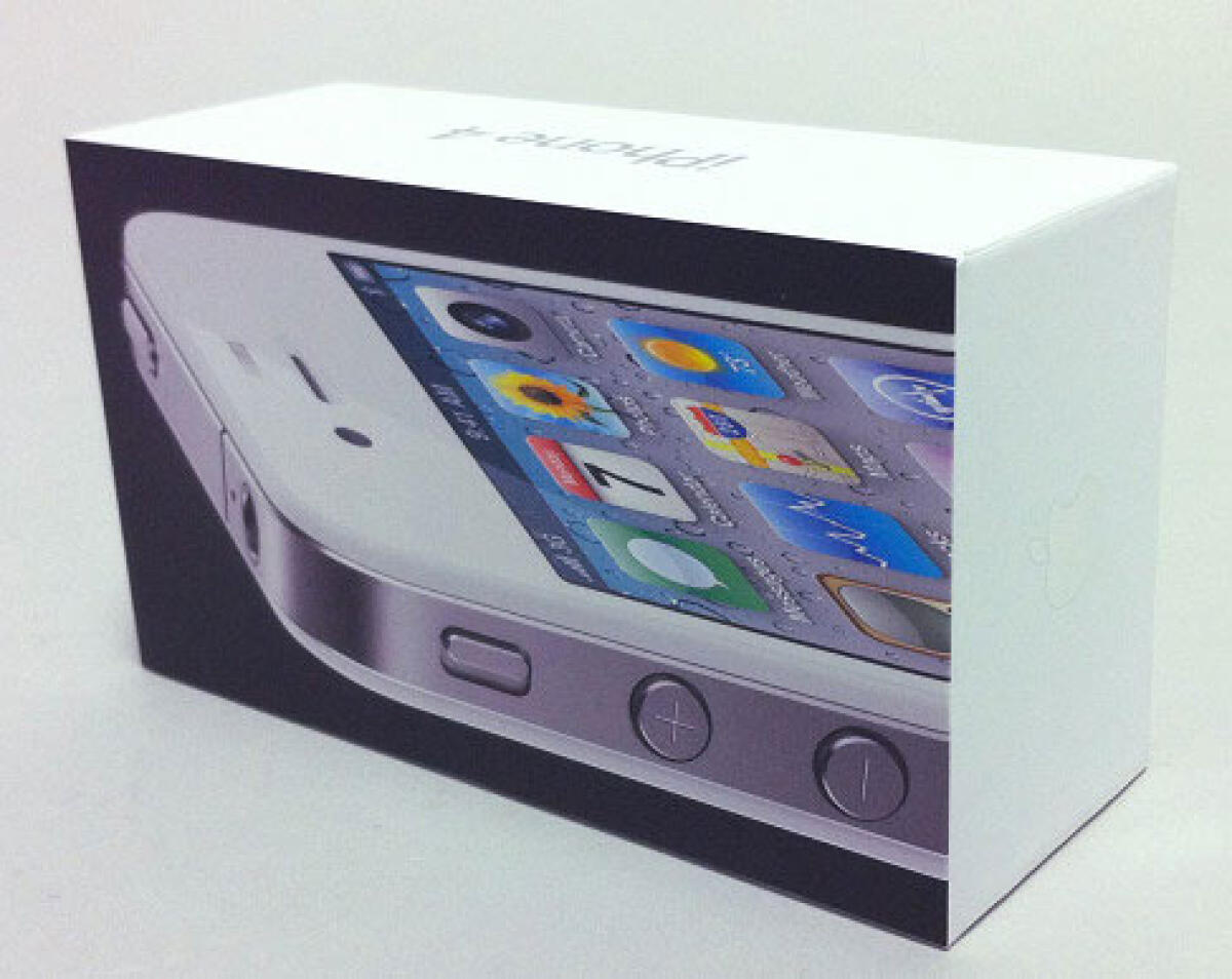 iPhone 4 bianco in commercio prima di Natale, confermato da Steve Jobs? - 