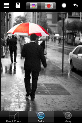 Converti le foto scattate con iPhone in bianco e nero e colorane alcuni dettagli con Color Splash