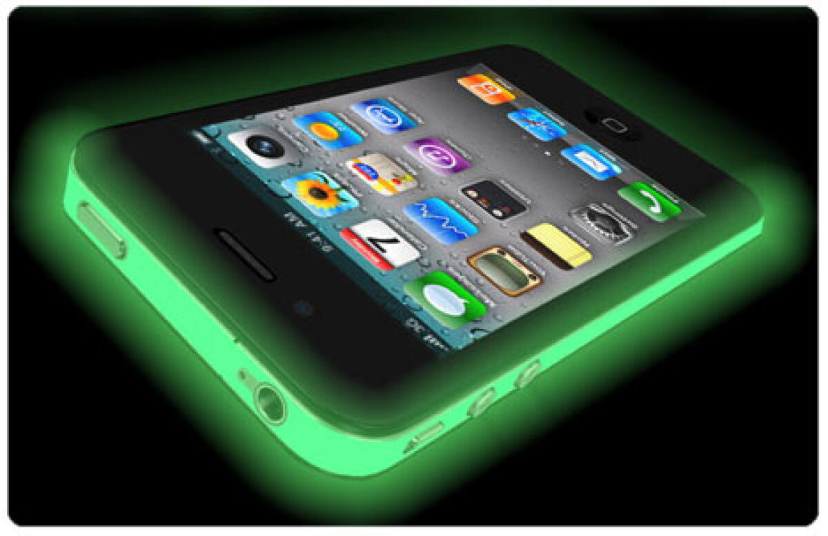 iColor rende fluorescente iPhone 4 ed elimina possibili problemi di antenna - 
