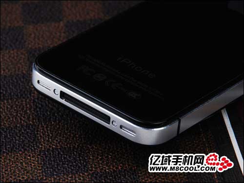 iPhone 4: altro clone cinese. Attenti agli acquisti incauti