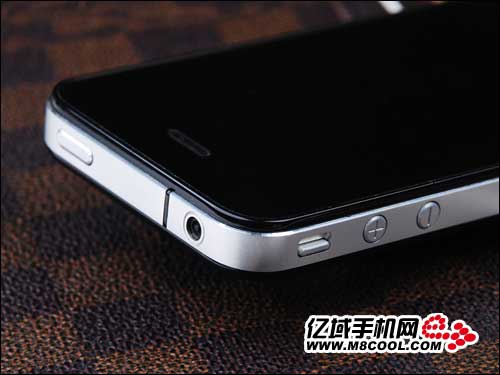 iPhone 4: altro clone cinese. Attenti agli acquisti incauti