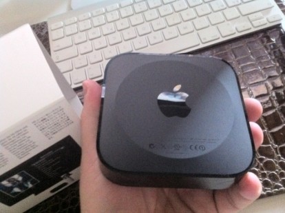 Unboxing Apple TV Italia