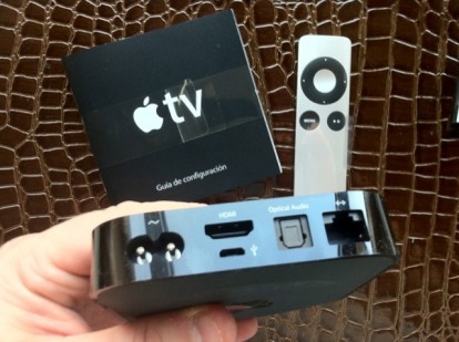 Unboxing Apple TV Italia