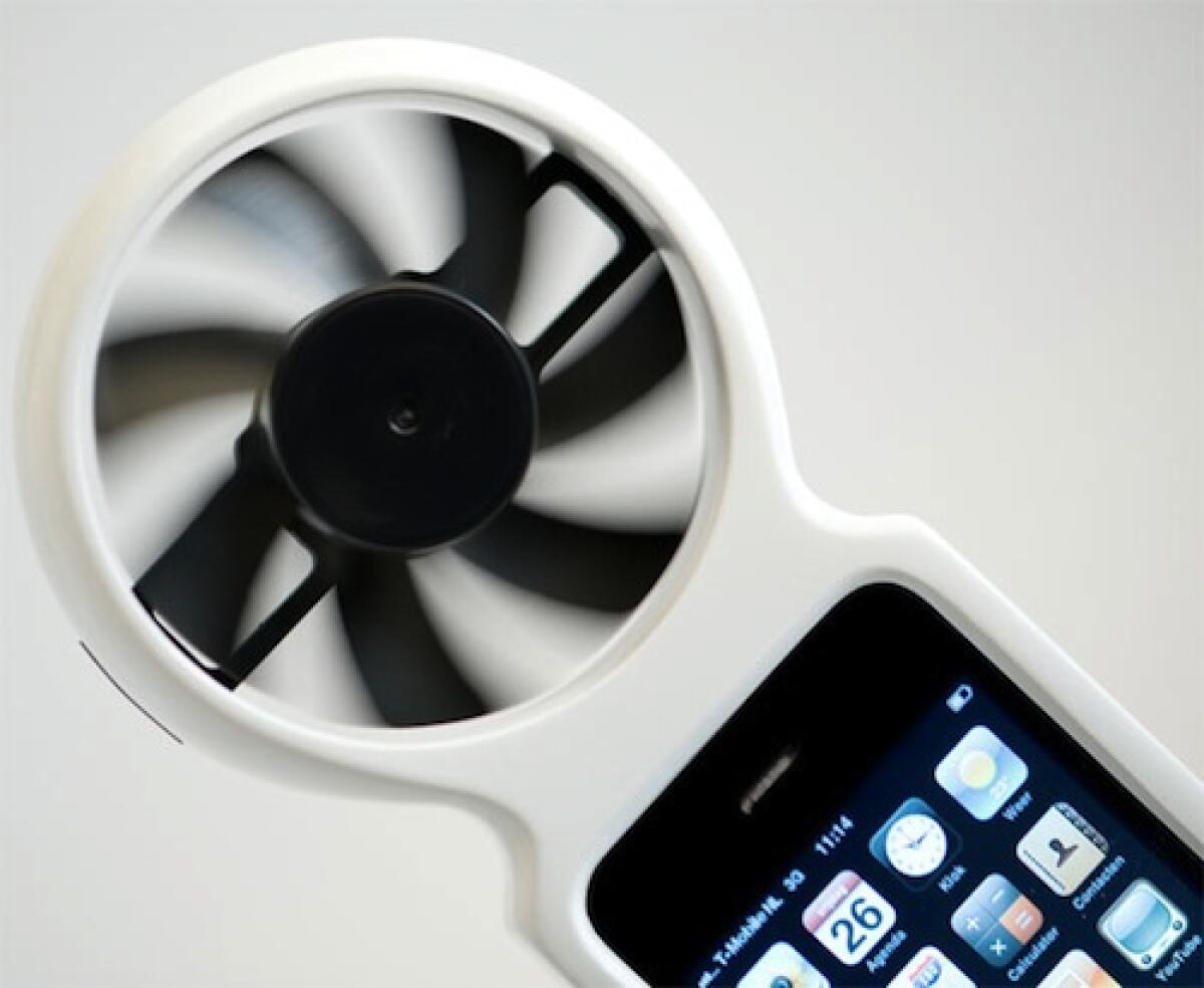 Custodia per iPhone con caricabatterie ad energia eolica? Potrebbe presto essere realta' - 