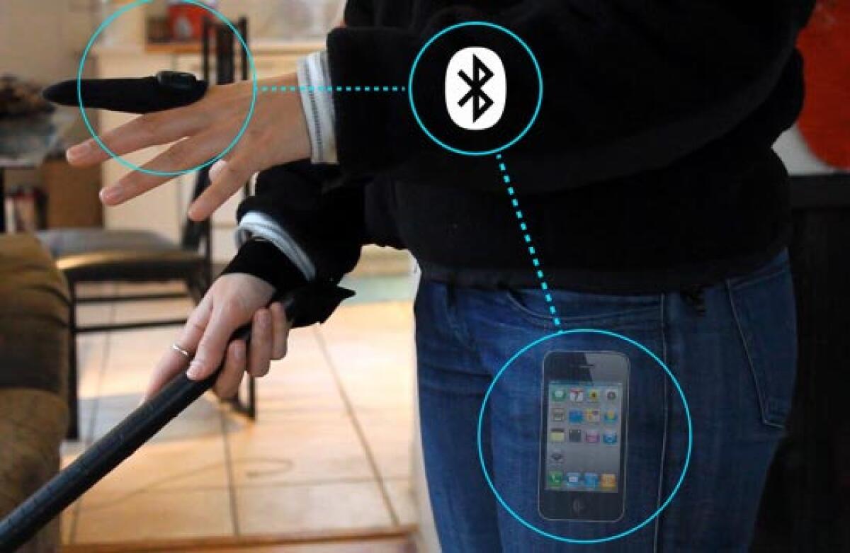 iPhone: allo studio accessorio che permetterebbe agli ipovedenti la lettura tramite Braille - 