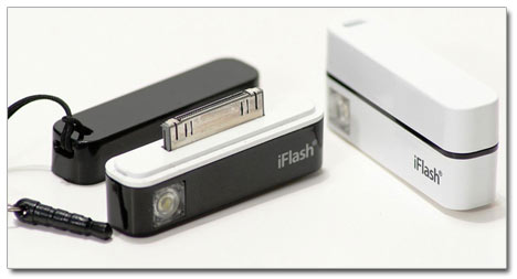 Arriva iFlash, il flash aggiuntivo per iPhone