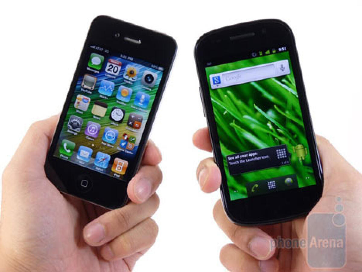 iPhone 4 Vs Google Nexus S: videoconfronto - 