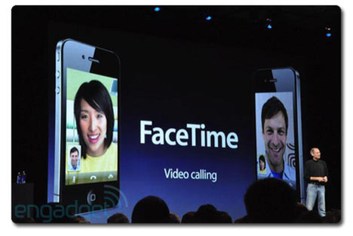 Apple vende 16 milioni di iPhone nell'ultimo trimestre 2010: nel 2012 si prevedono 200 milioni di dispositivi FaceTime - 