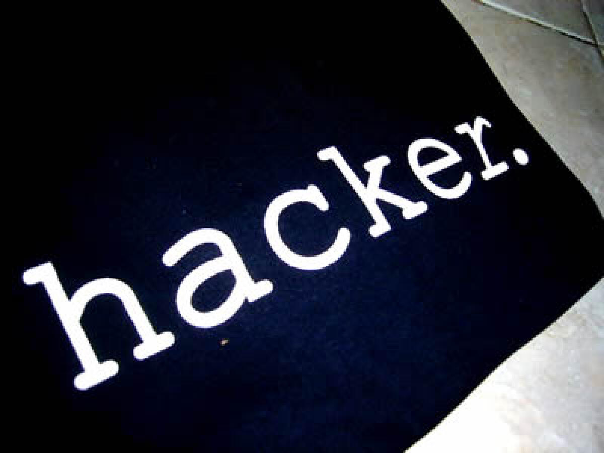 Internet: gli hacker in continuo aumento - 