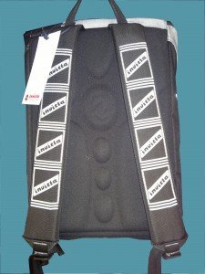 zaino invicta retro