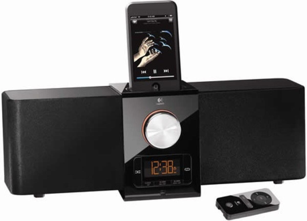 Ascoltare la musica a tutto volume: Logitech PureFi Express - 
