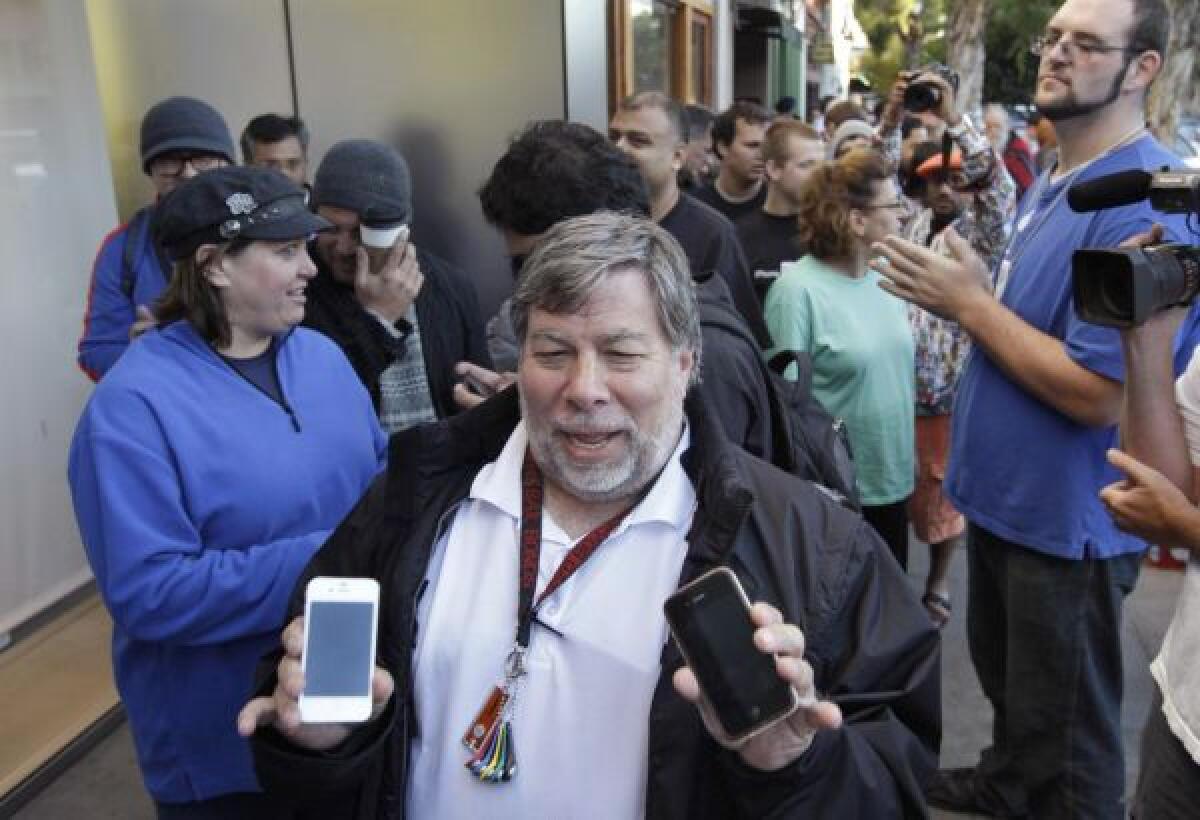 Steve Wozniak in fila per iPhone 4S - 