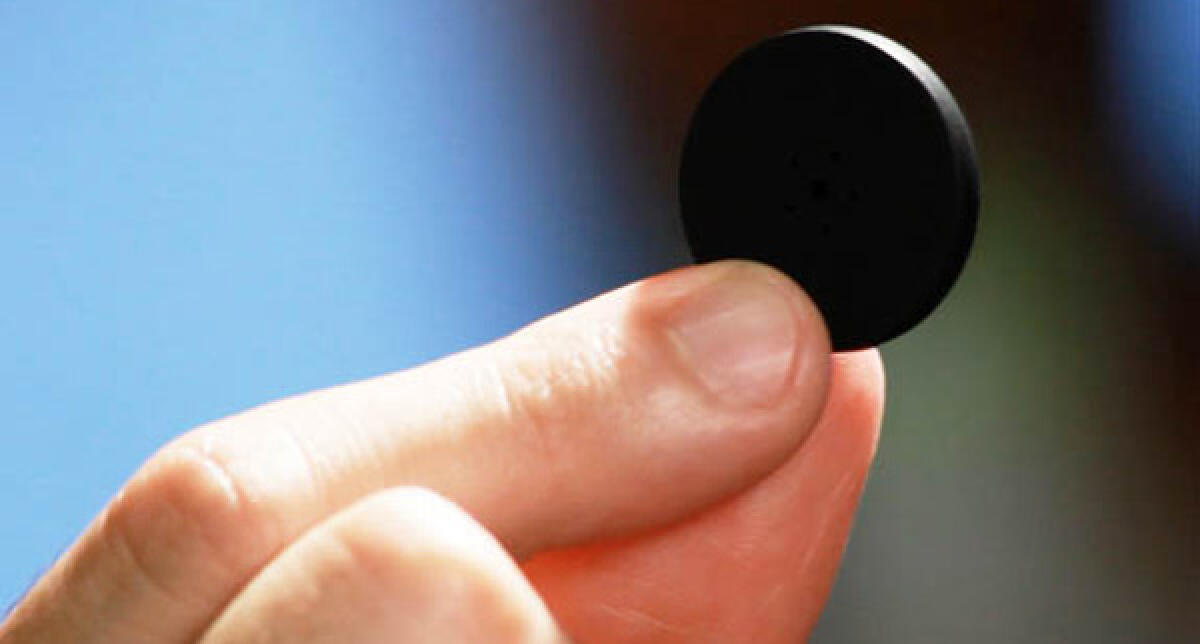StickNFind: adesivo con tecnologia bluetooth - 