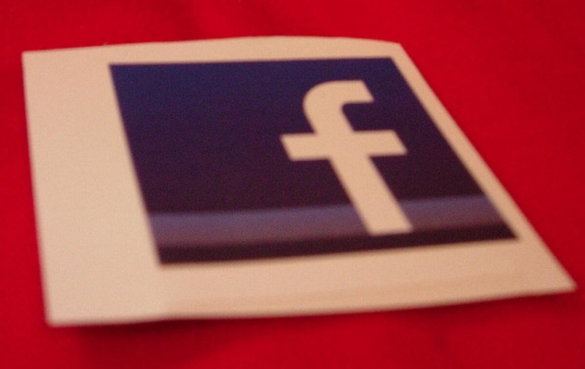 Come privatizzare Facebook - 
