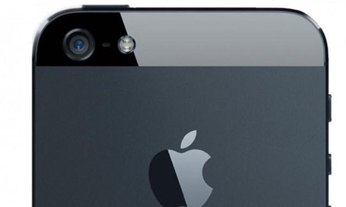Brevetto iPhone: sblocco con identificazione volti - 