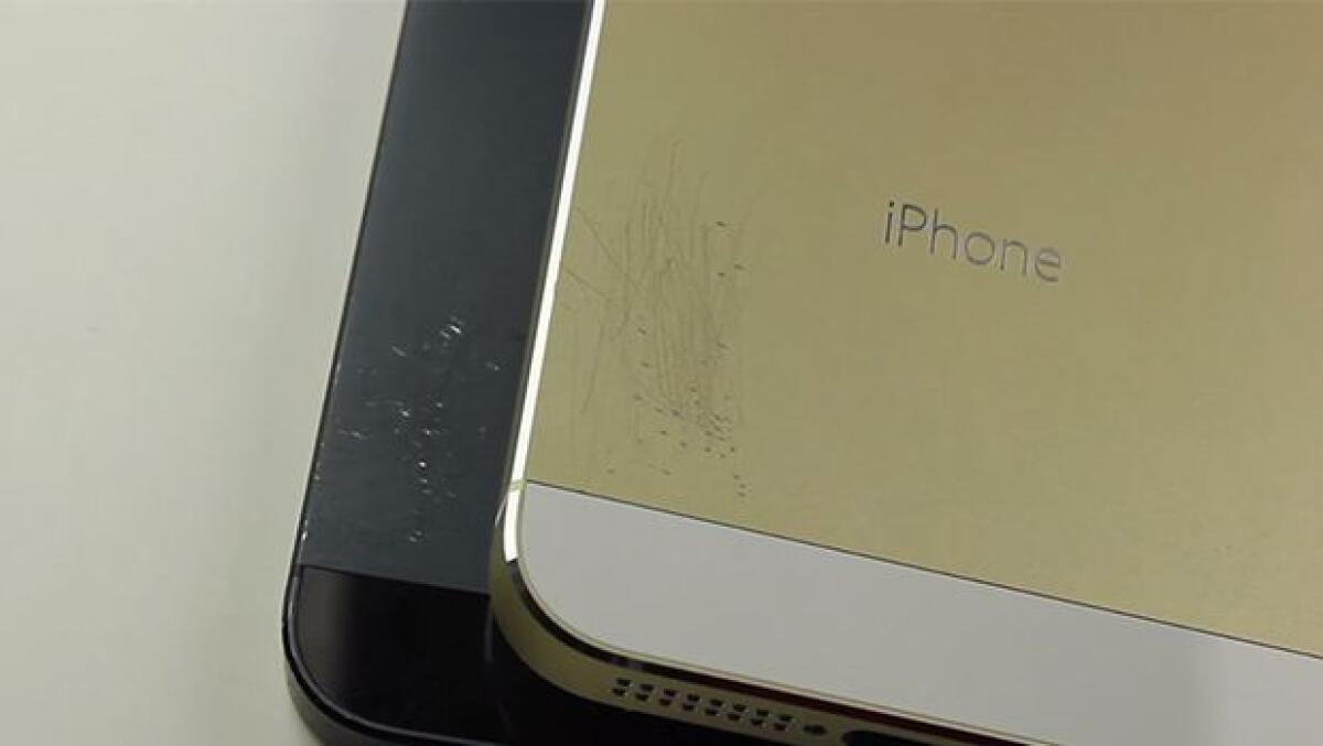 Apple iPhone 5S: video sulla resistenza ai graffi - 