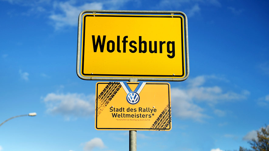 2013VWsign