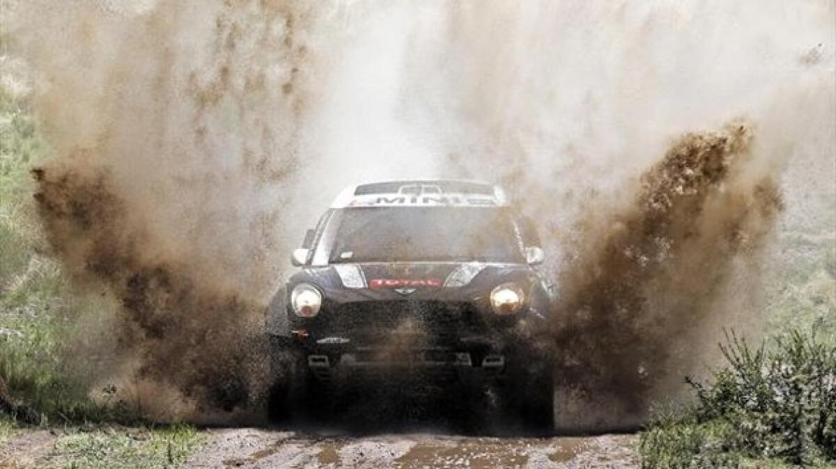Dakar, 2^ tappa: Peterhansel detta legge, rivali in affanno - 