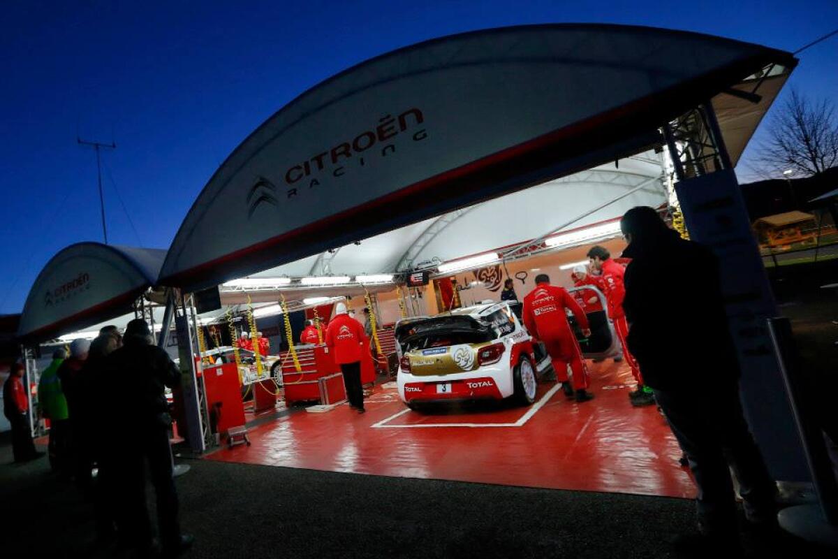 Rally Montecarlo, Curiosità: Le targhe e gli pneumatici delle vetture - 
