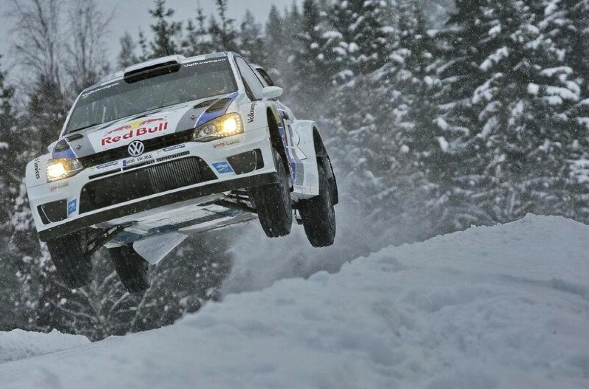 Svezia, PS23: Nuova tripletta per Volkswagen, Foratura per Neuville - 