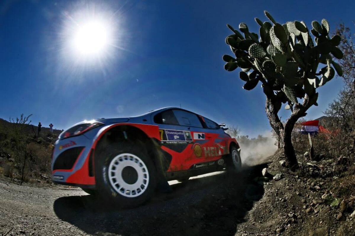 Messico, PS16: Miglior tempo di Ogier, Hirvonen tiene il ritmo del francese - 