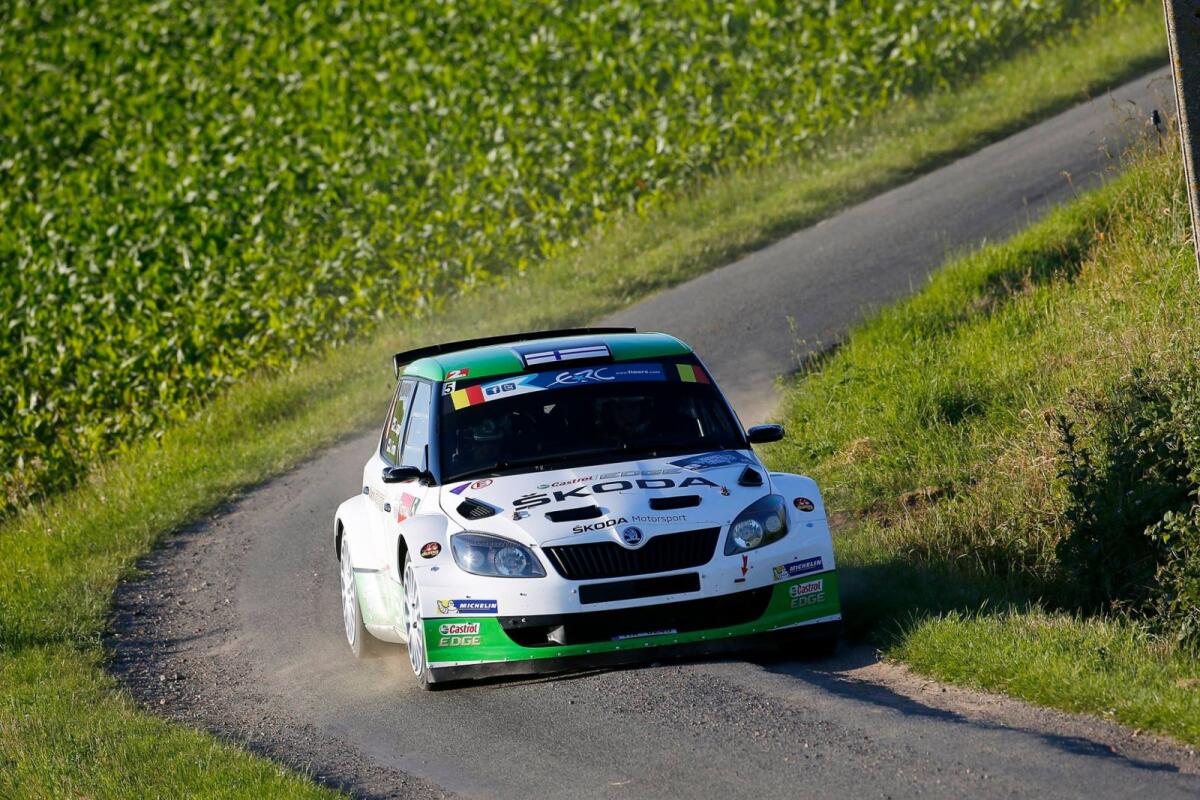 Ypres Rally, Dopo PS11: Uscita di strada per Lappi, Lenta ripresa per Loix con Abbring al comando - 