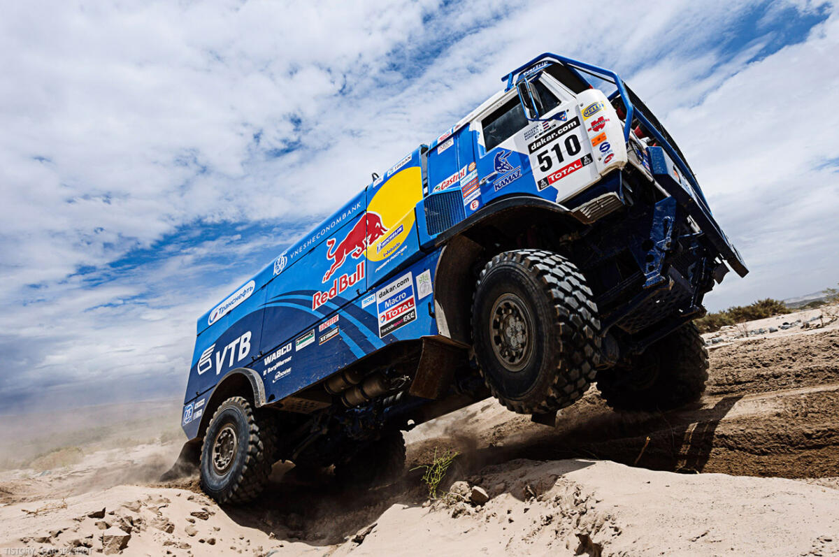 Dakar 2015, continua l’inesauribile duello Iveco-Kamaz - 