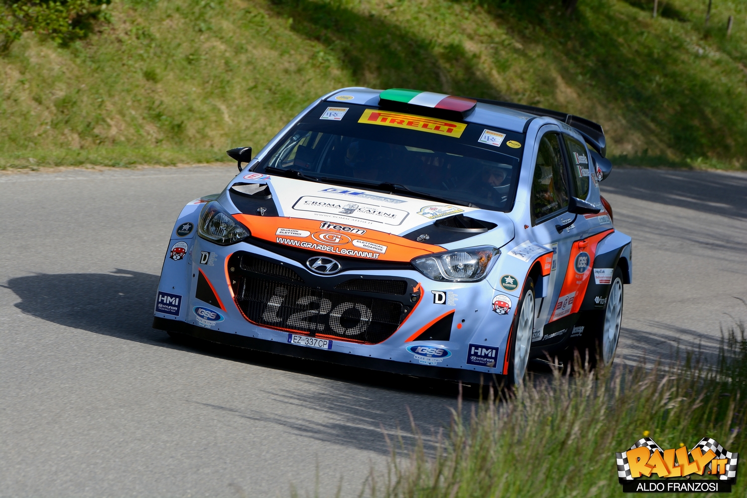 Manuel Sossella, in azione durante lo Shakedown del Rally del Taro