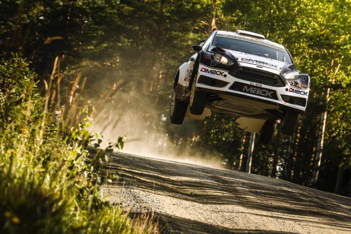 WRC: Tanak "balza" al comando in Finlandia - 
