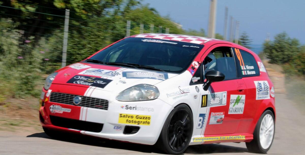 Passione motori ASD al via del Rally Città di Letojanni - 
