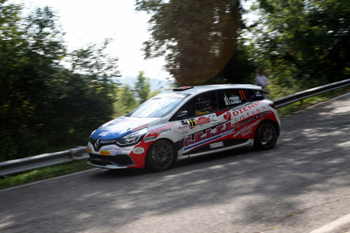 CIR: Panzani conquista il trofeo Clio, Canzian leader nel Twingo. - 