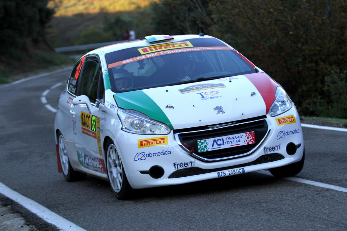 Andolfi e Pirelli dominano il WRC 3 spagnolo - 