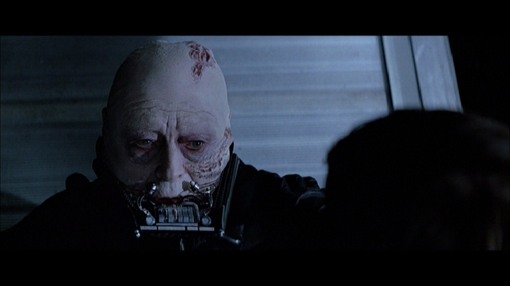 L'attore Sebastian Shaw interpreta Darth Vader senza maschera
