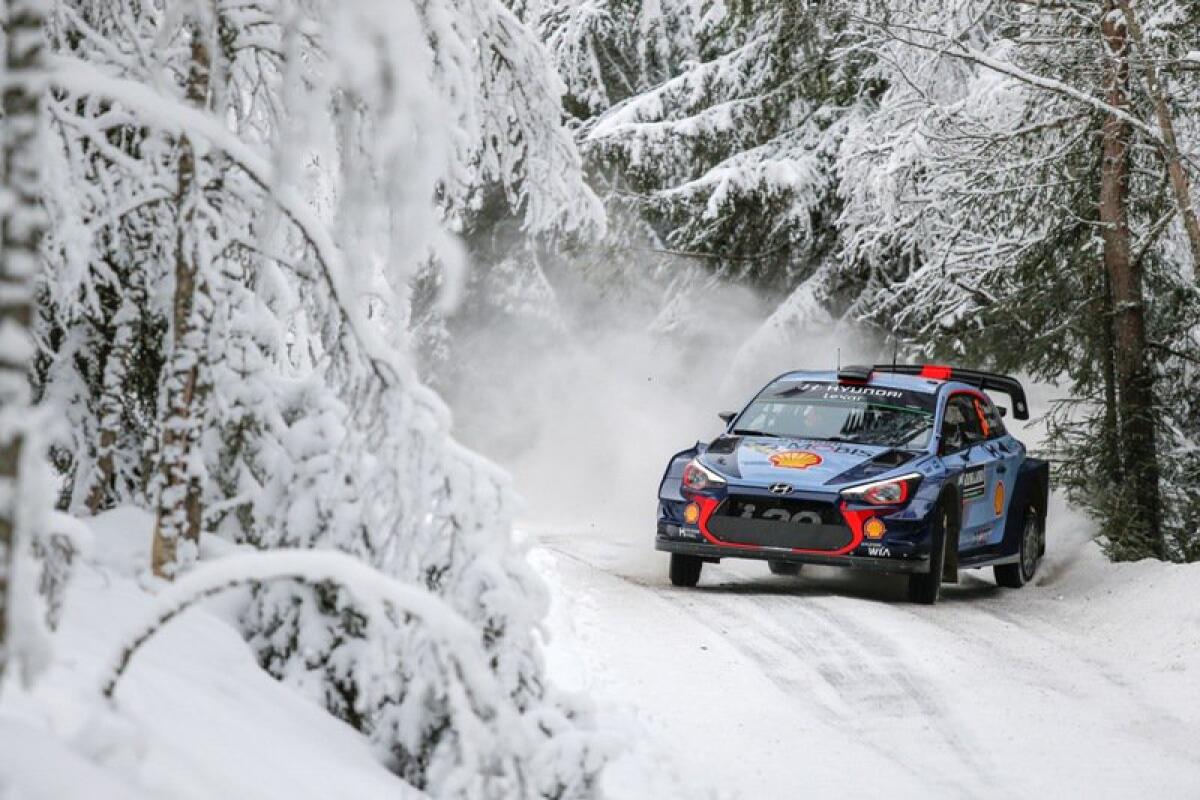 Rally di Svezia: Neuville, ma che combini! - 