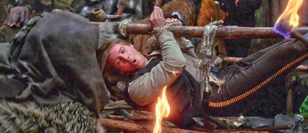 Il povero Han Solo tenta in un disperato tentativo di evitare la morte