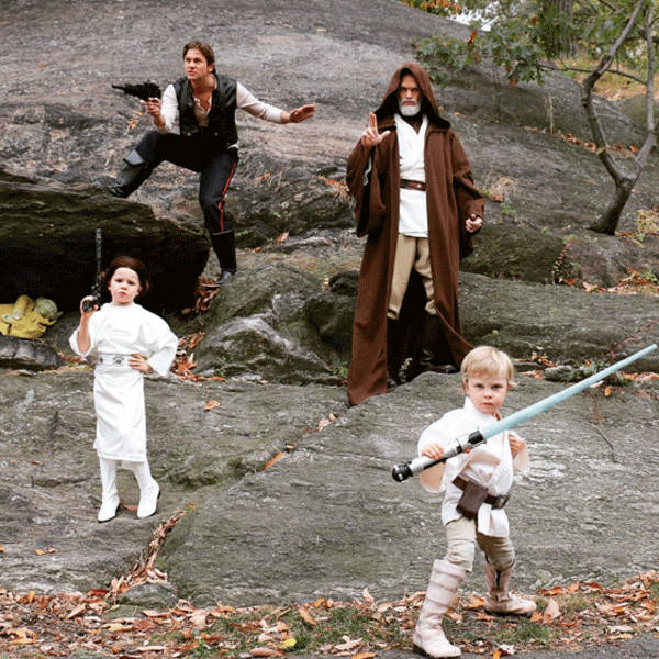 Neil Patrick Harris e la sua famiglia, tutti vestiti a tema Star Wars. Una meraviglia.