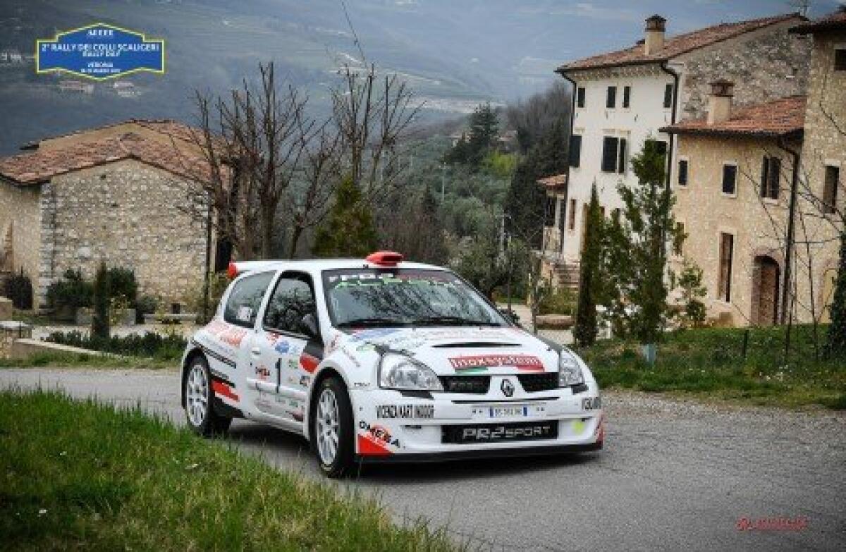 Colli Scaligeri a Dal Ponte (Renault) e Andreis (Porsche). - 