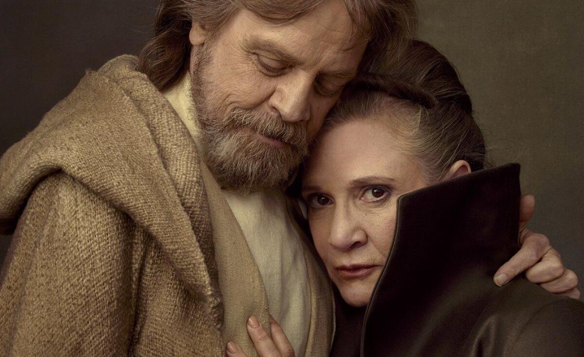 Nuove bellissime immagini e dettagli dal set di The Last Jedi - Luke e Leia si abbracciano nel servizio fotografico per  Vanity Fair. Imaggine da vanityfair.com